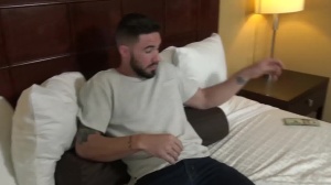 Str8Chaser.com: Blaze Levine handjob in hotel