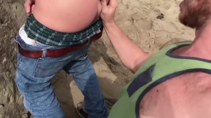 Realitydudes.com: American creampied at the beach