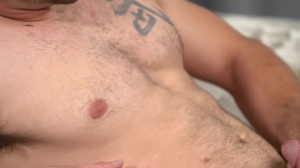 SeanCody - Bodybuilder Lorenzo finds irresistible hard fucking