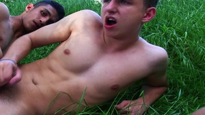 CzechHunter.com - Raw fingering among hairy amateur