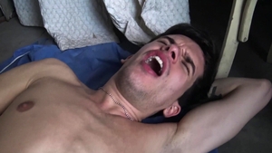 LatinLeche.com: Squirting video