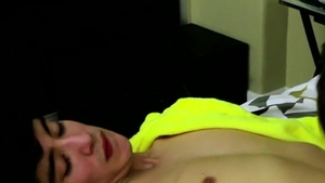 BareTwinks.com - Twink boy Mickey Ramirez plowed by Ross