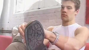 FootFriends.com: Supermodel Andre feet teasing