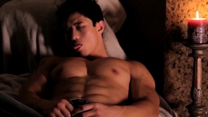 Cum Fu - Asian masturbating in the bed