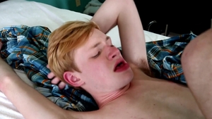 NextDoorTwink: European masturbating in the bed