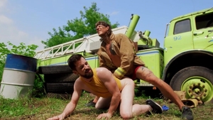 Bromo - American blowjob cum outdoors