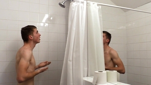 CzechHunter: Wet Hunter helps with rough nailing