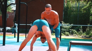 masqulin: Gymnast Meets Big-Dick Acrobat