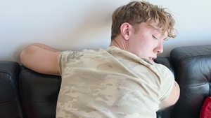 AmateurGayPOV: Jump Scares and Jiggling Buns
